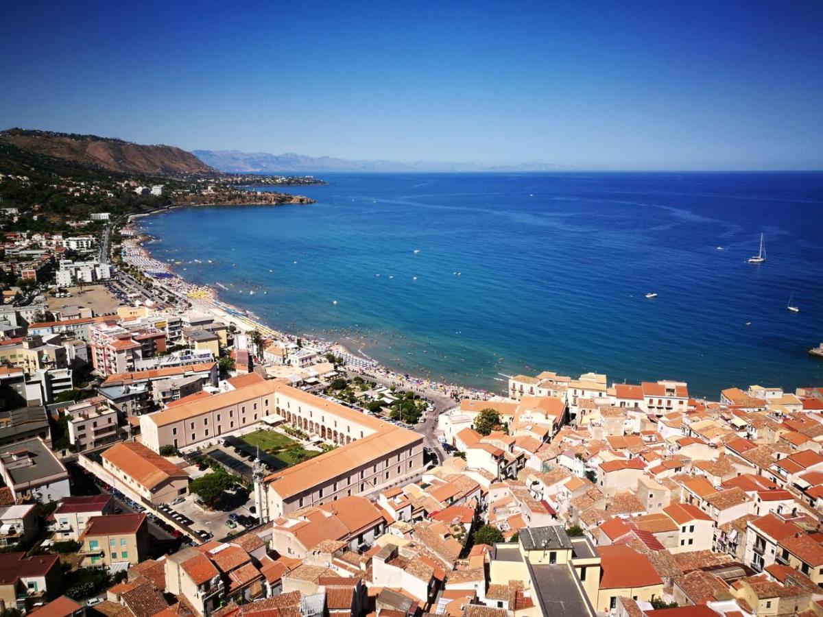 Ferienwohnung Sognando Il Mare Cefalù Exterior foto